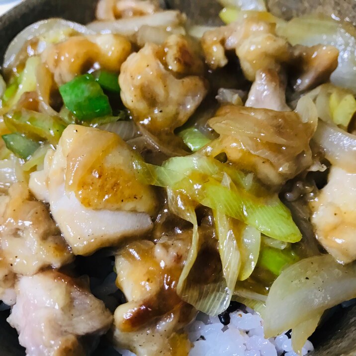 簡単晩ご飯 鳥もも肉と長葱のとろみ丼 レシピ 作り方 By Seal S 楽天レシピ 簡単晩ご飯 鳥もも肉と長葱のとろみ丼 レシピ 作り方 By Seal S 楽天レシピ